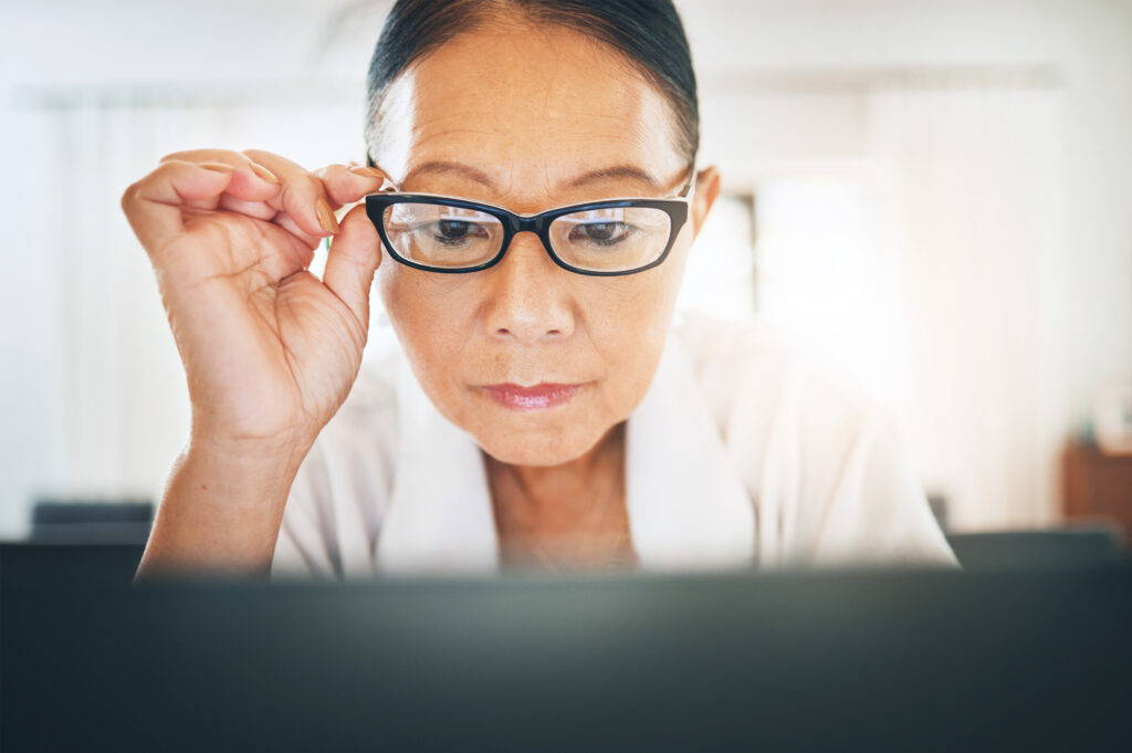 VIDEO: Say Goodbye to Reading Glasses! Discover 'Forever Clear at Near' at Belmont Eye Center 👓✨